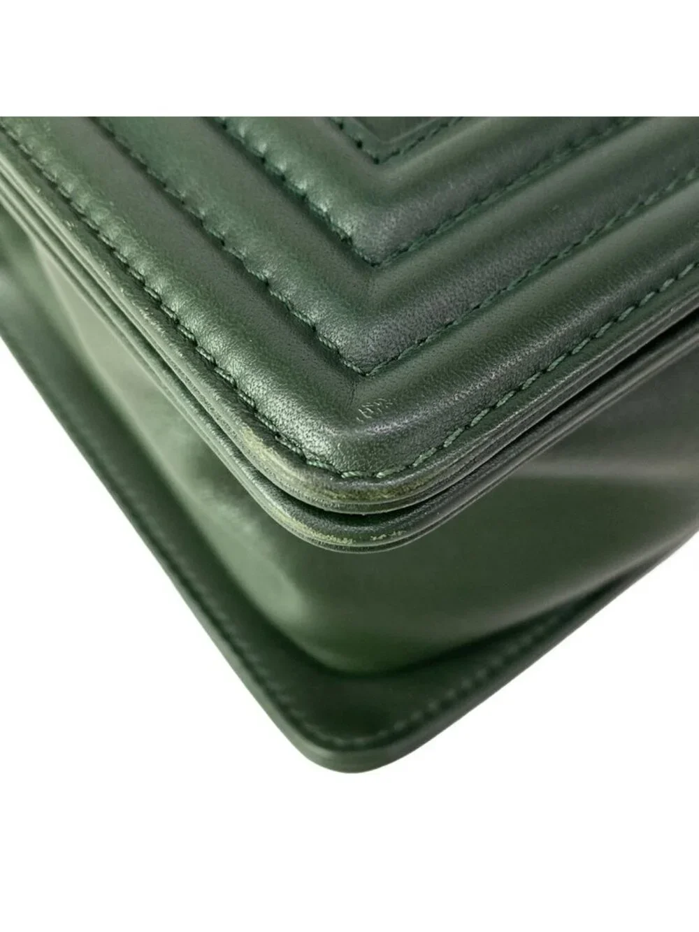 Chanel Shoulder Bag Boy Quilted Dark Green Vintage Gold Chain Leather